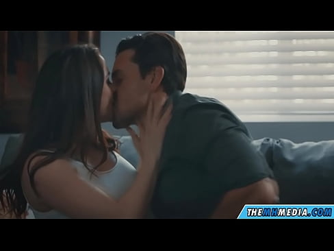❤️ Romantikong pakikipagtalik sa isang magandang busty na ina ❤️❌ Porn video sa amin