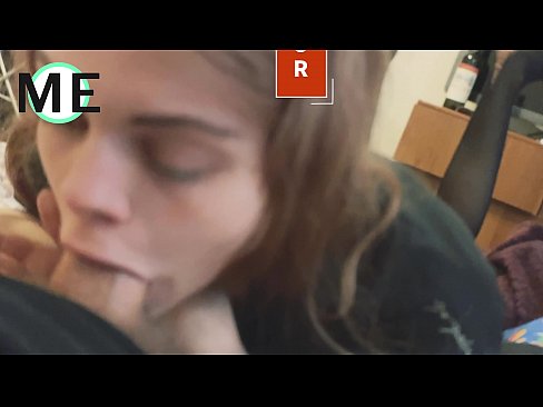 ❤️ Titi ng lalamunan, punit na pantyhose at punit na takong ang sarap salubungin ❤️❌ Porn video sa amin
